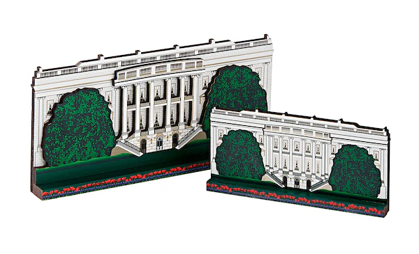 Large Wooden White House - Image 3